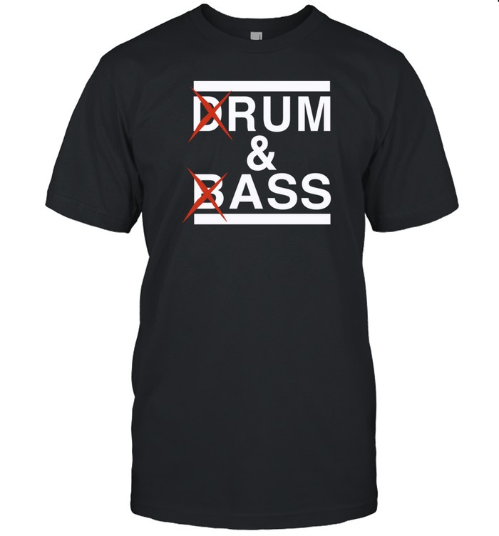 Deadmau5 Wearing Drum & Bass T Shirt   Custom prints store   T-shirts  mugs  face masks  posters